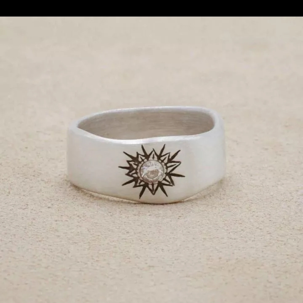 Silver Ring with Sunburst Design